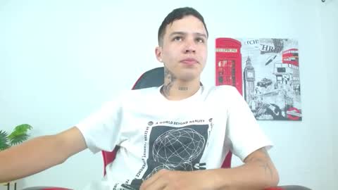 Snapshot of cumandres chatting on 01/13/26, 02:33 cumandres online show from 01/13/26, 02:33