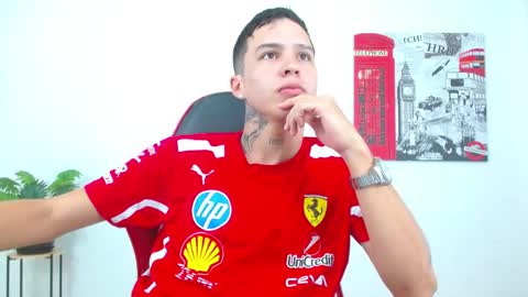 Snapshot of cumandres chatting on 01/15/26, 02:43 cumandres online show from 01/15/26, 02:43