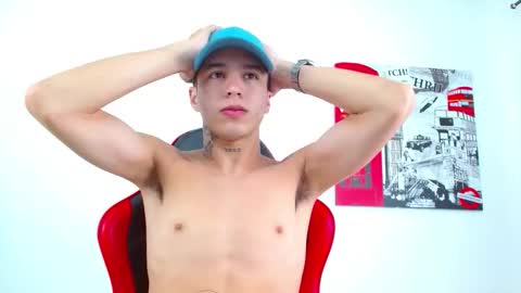 Snapshot of cumandres chatting on 02/14/26, 02:58 cumandres online show from 02/14/26, 02:58