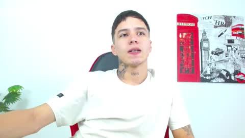 Snapshot of cumandres chatting on 02/19/26, 03:19 cumandres online show from 02/19/26, 03:19