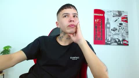 Snapshot of cumandres chatting on 03/06/26, 02:24 cumandres online show from 03/06/26, 02:24