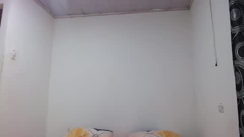 Snapshot of cumb0y_squirtgirl chatting on 01/11/26, 09:58 Pablo and emma online show from 01/11/26, 09:58