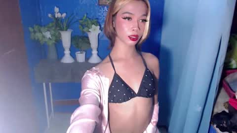 Snapshot of cumfor_ayah chatting on 01/17/26, 04:00 Ayahs Cum online show from 01/17/26, 04:00