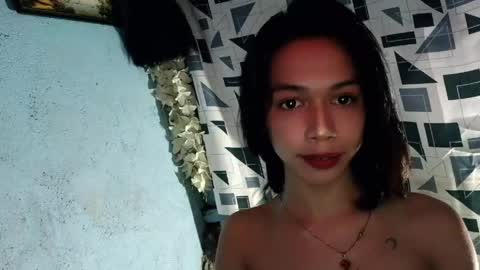 Snapshot of cumfor_ayah chatting on 04/29/26, 01:15 Ayahs Cum online show from 04/29/26, 01:15