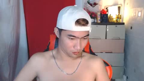 ask me online show from 12/04/25, 09:23