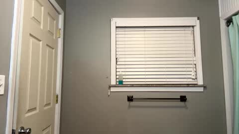 Snapshot of cumking51 chatting on 11/27/25, 04:36 ConCon online show from 11/27/25, 04:36