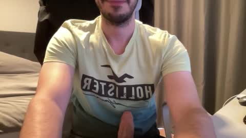 Snapshot of cumlvr11 chatting on 09/12/25, 01:00 Tony online show from 09/12/25, 01:00