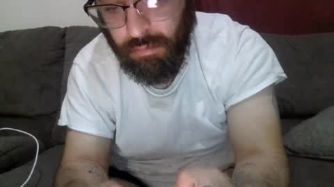 Snapshot of cummachine2022 chatting on 05/22/26, 01:35 cummachine2022 online show from 05/22/26, 01:35