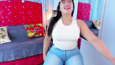 Snapshot of cumming_tiffani chatting on 12/13/24, 01:12 cumming tiffani online show from 12/13/24, 01:12