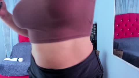 Snapshot of cumming_tiffani chatting on 02/05/25, 11:55 cumming tiffani online show from 02/05/25, 11:55