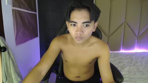 Snapshot of cummingyu chatting on 02/13/25, 07:03 cummingyu online show from 02/13/25, 07:03