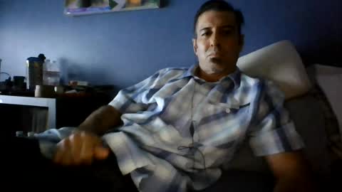 Snapshot of cumonmeplease6 chatting on 08/03/26, 08:13 cumonmeplease6 online show from 08/03/26, 08:13