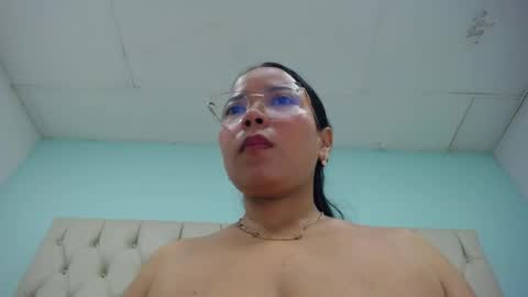 Snapshot of cumontitsxxx chatting on 05/12/26, 12:35 Cumontitsxxx online show from 05/12/26, 12:35