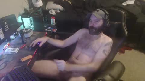 Snapshot of cumslinger2003 chatting on 01/22/25, 05:17 cumslinger2003 online show from 01/22/25, 05:17