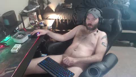 Snapshot of cumslinger2003 chatting on 09/18/25, 08:16 cumslinger2003 online show from 09/18/25, 08:16