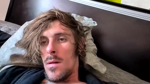 Snapshot of cumupxxx chatting on 09/15/25, 06:41 cumupxxx online show from 09/15/25, 06:41