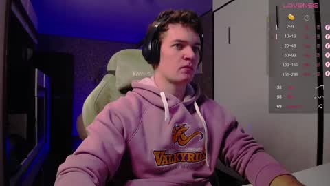 Snapshot of cumzan_ chatting on 02/15/25, 02:58 Tarzan online show from 02/15/25, 02:58