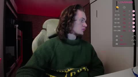 Snapshot of cumzan_ chatting on 02/21/26, 12:06 Tarzan online show from 02/21/26, 12:06