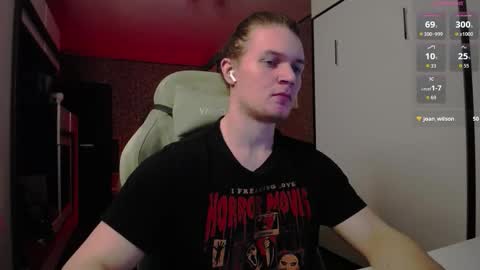 Snapshot of cumzan_ chatting on 03/10/26, 01:10 Tarzan online show from 03/10/26, 01:10