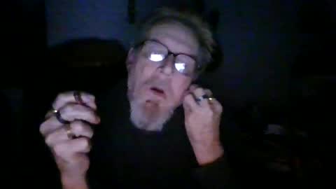 Snapshot of cunnibob chatting on 01/24/25, 08:13 cunnibob online show from 01/24/25, 08:13