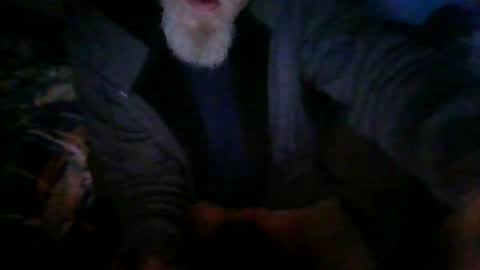 Snapshot of cunnibob chatting on 03/04/25, 08:24 cunnibob online show from 03/04/25, 08:24