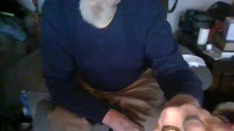 Snapshot of cunnibob chatting on 03/04/25, 01:17 cunnibob online show from 03/04/25, 01:17