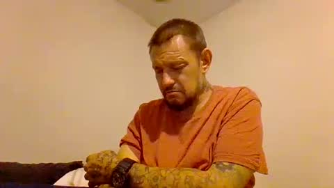 Snapshot of cuntreeboy68 chatting on 09/25/25, 08:51 Bash online show from 09/25/25, 08:51