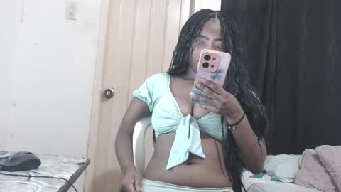 Snapshot of cuplex_hotlatina94 chatting on 05/01/26, 10:42 dominic and julieta... independent models online show from 05/01/26, 10:42