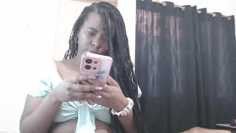 Snapshot of cuplex_hotlatina94 chatting on 07/07/26, 11:47 dominic and julieta... independent models online show from 07/07/26, 11:47