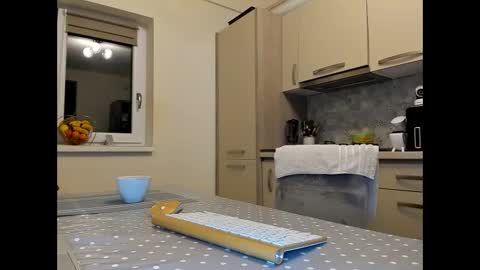 Snapshot of cuplu29 chatting on 12/05/25, 03:37 maria alex online show from 12/05/25, 03:37