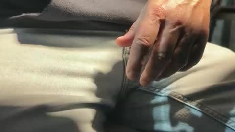 Snapshot of curioso_965 chatting on 11/15/25, 05:09 Curioso 965 online show from 11/15/25, 05:09