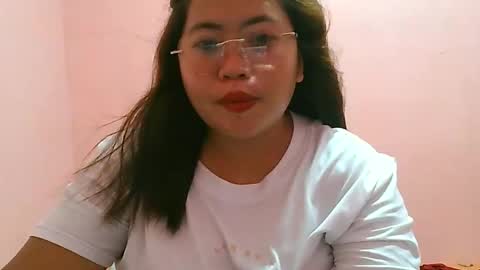 curious_girl247 online show from 05/05/26, 10:34