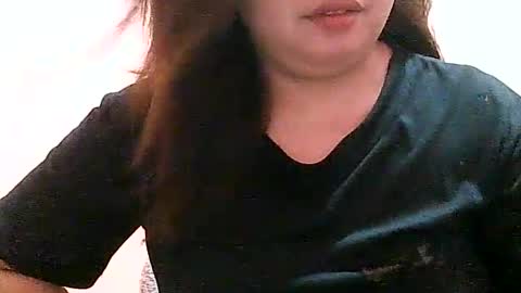Snapshot of curious_girl247 chatting on 06/23/26, 08:40 curious_girl247 online show from 06/23/26, 08:40