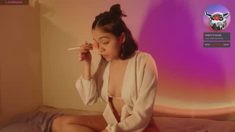 Sara online show from 09/10/25, 01:49