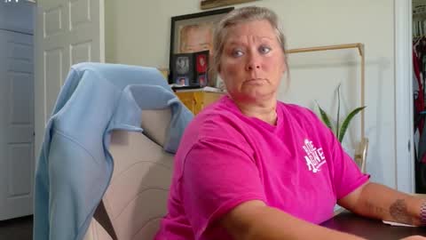 Snapshot of curiouscouple3143 chatting on 03/17/26, 05:38 curious couple online show from 03/17/26, 05:38