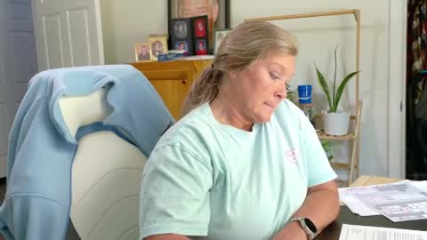 curious couple online show from 05/13/26, 05:32