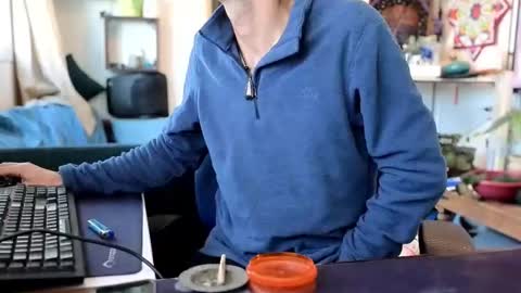 curiousgenie online show from 12/18/25, 02:12