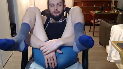 curiouss25 online show from 09/30/25, 03:06