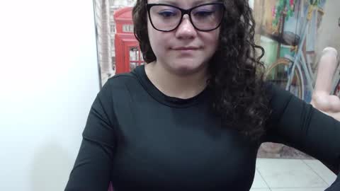 Vannesa online show from 11/05/25, 06:30