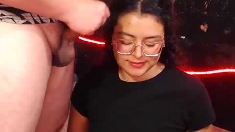 Snapshot of curlycool chatting on 12/14/24, 03:51 Max and Cata online show from 12/14/24, 03:51