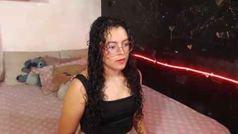 Snapshot of curlycool chatting on 01/16/25, 02:19 Max and Cata online show from 01/16/25, 02:19