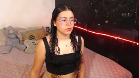 Snapshot of curlycool chatting on 01/21/25, 02:00 Max and Cata online show from 01/21/25, 02:00