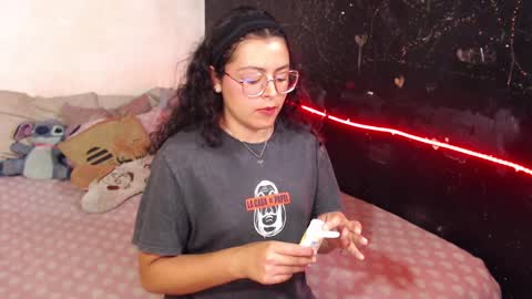 Snapshot of curlycool chatting on 01/27/25, 01:48 Max and Cata online show from 01/27/25, 01:48