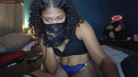 Curlynony online show from 10/10/25, 05:12