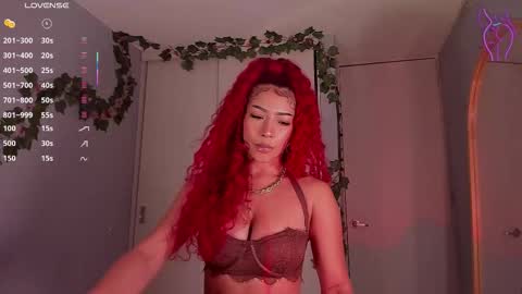 Curly915e online show from 03/17/26, 09:29