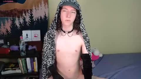 Noah online show from 12/19/24, 04:02