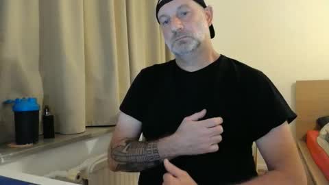 Curman85 online show from 12/02/25, 11:34