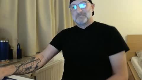 Curman85 online show from 02/01/26, 11:47