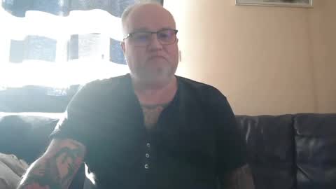 curtus14 online show from 12/02/24, 08:19