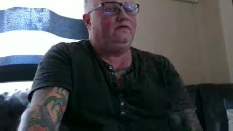 curtus14 online show from 09/30/25, 03:06